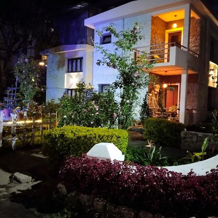 Hotel Seven Roads Kodaikanal Exterior photo